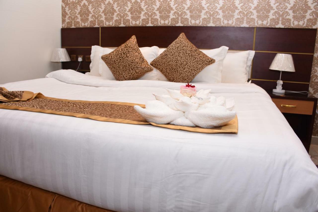 Pearl Palace Hotel Suits 메디나 외부 사진