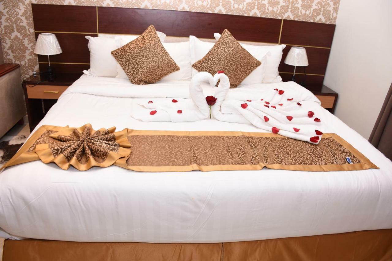 Pearl Palace Hotel Suits 메디나 외부 사진